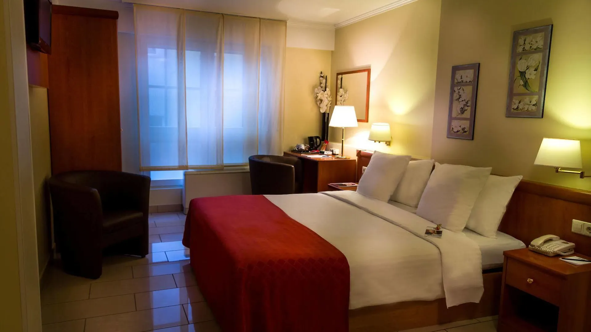 Best Western Plus Grand Hotel Victor Hugo Luksemburg 4*,  Luksemburg